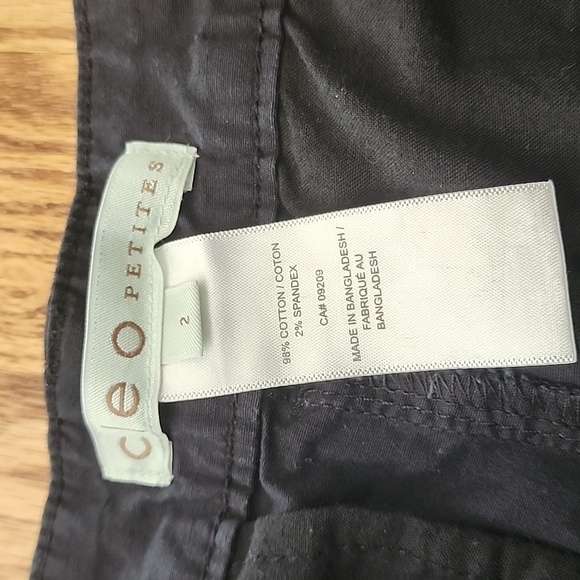 (2) Cleo Petites Slim Cargo Shorts Classic Black - Picture 3 of 9
